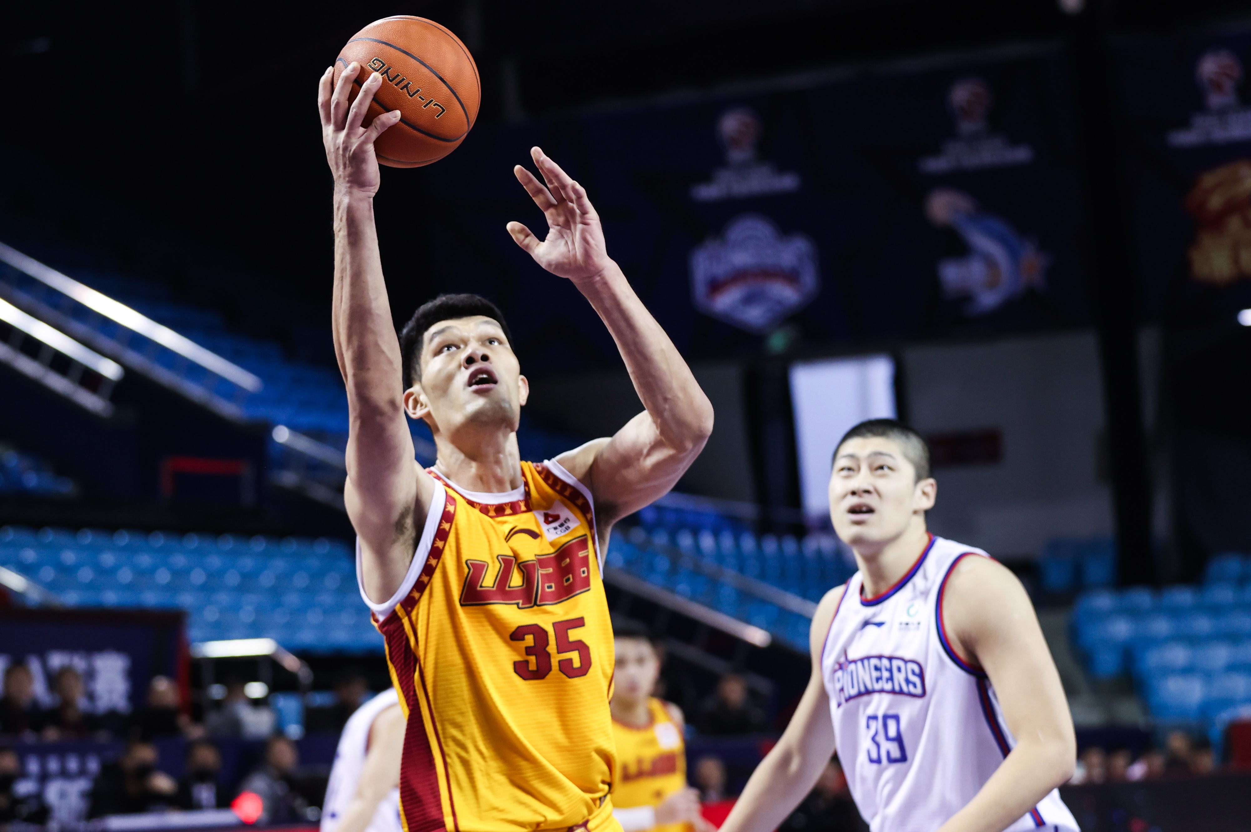 九游体育今夜巴塞罗那调整名单以备CBA季后赛，伤情更新环节打磨，管理层满意，控场能力受关注的简单介绍